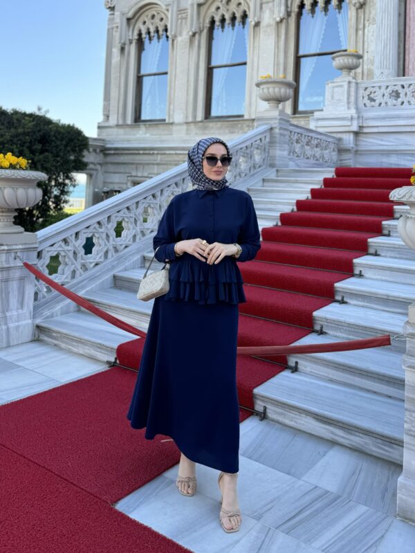 Lacivert Renk Lina Etekli Takım